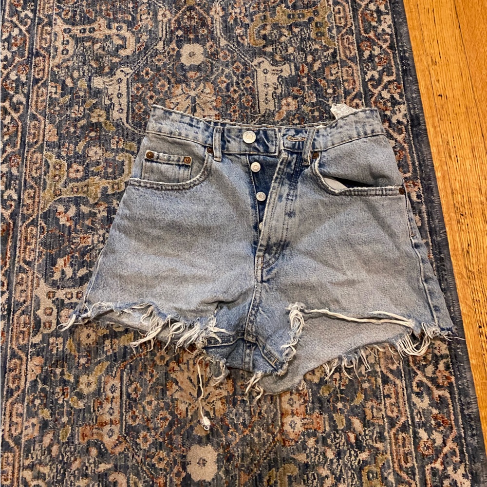 High waisted denim shorts